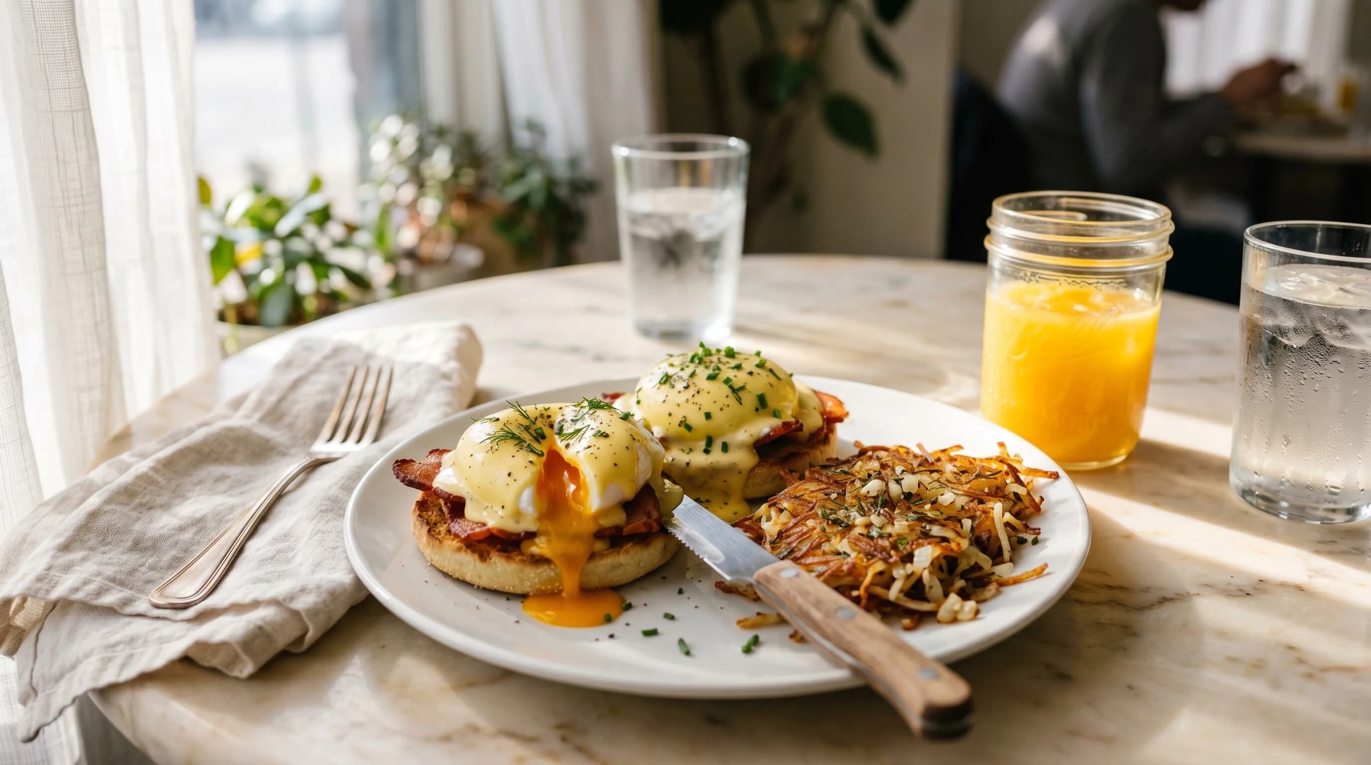 Planning a day of dining stops with a phone itinerary